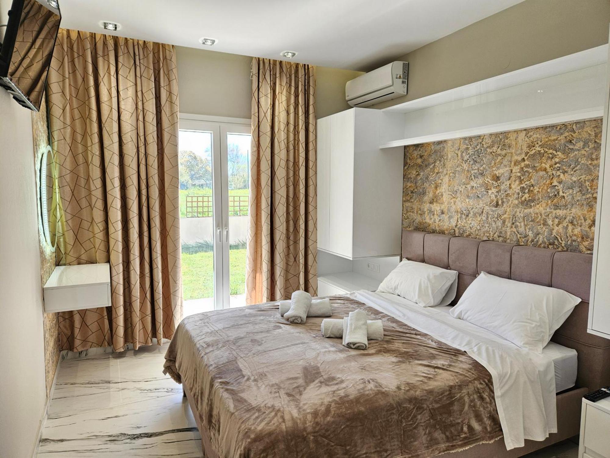 Evelina Luxury Suites In Corfu Ypsos Extérieur photo