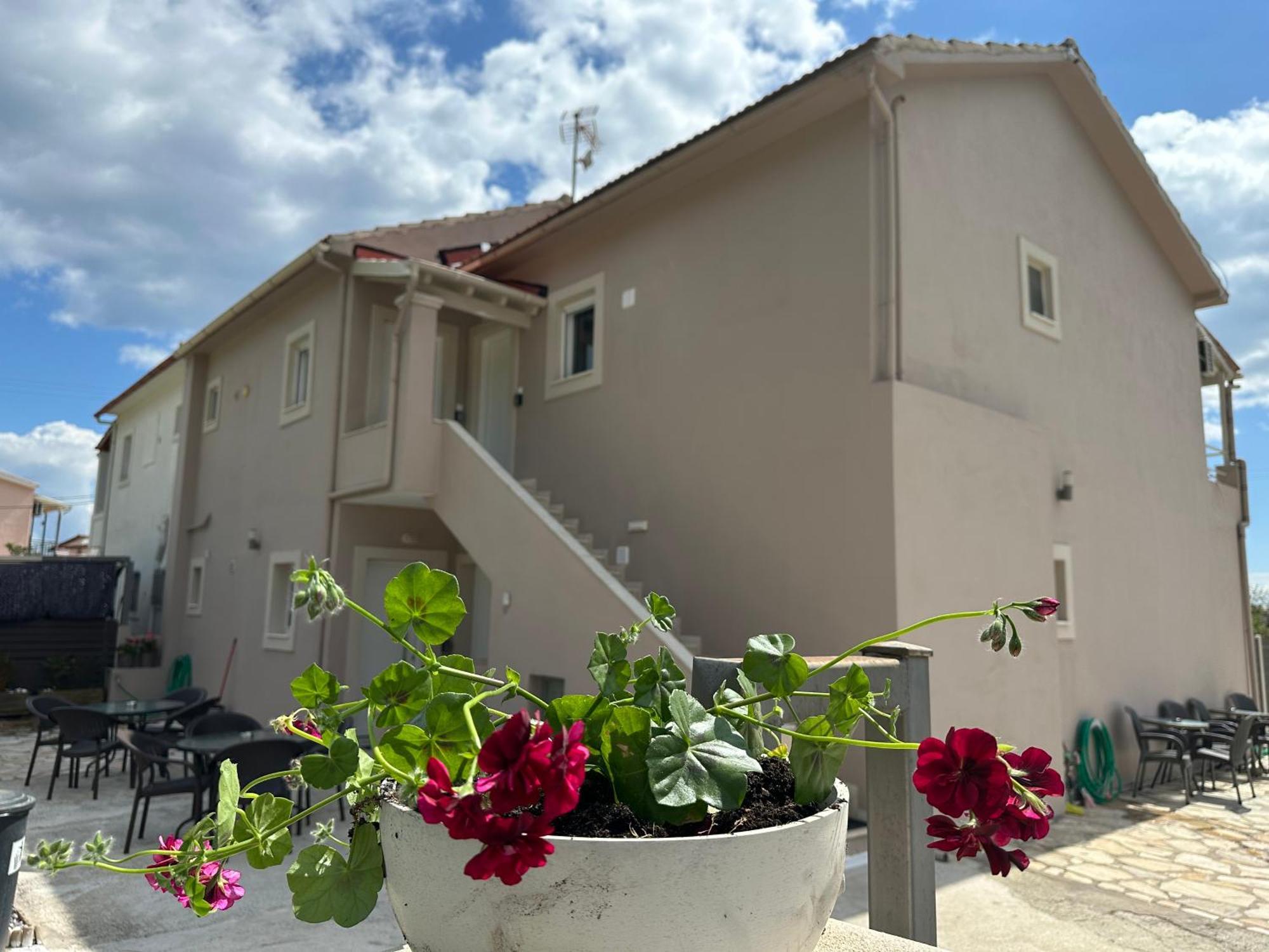 Evelina Luxury Suites In Corfu Ypsos Extérieur photo